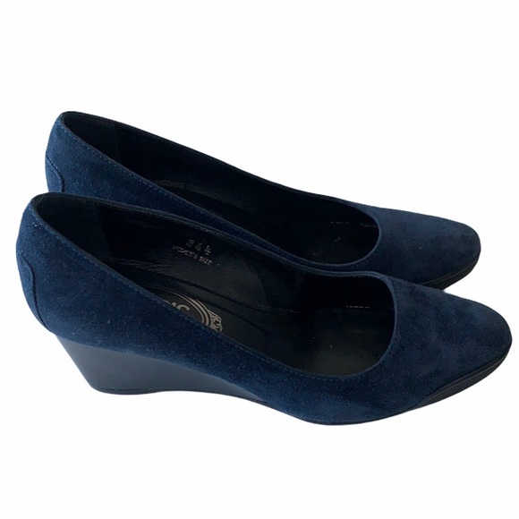 Tod’s Blue Suede Almond-Toe Demi-Wedge in size 5 - Picture 4 of 8